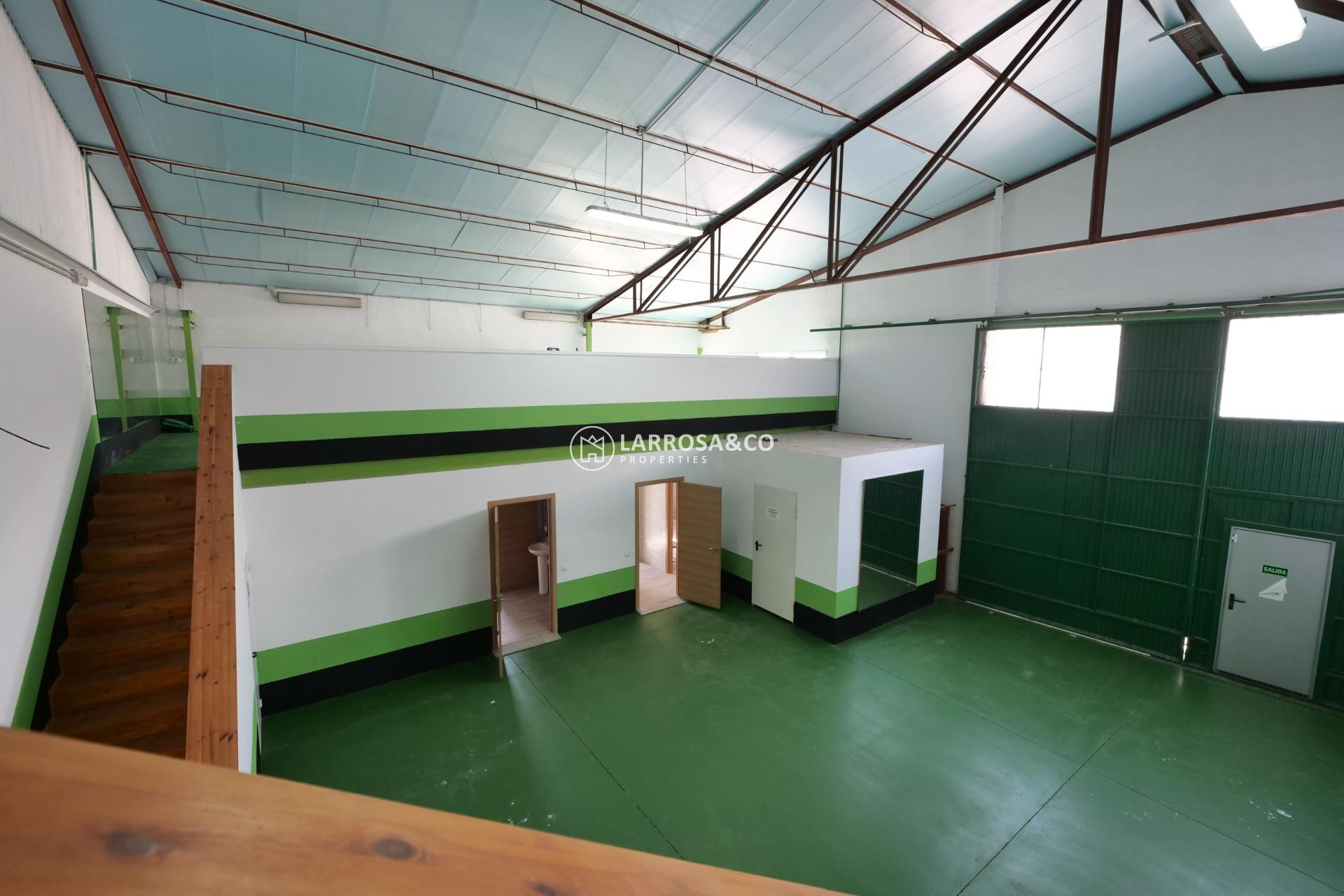 Resale - Commercial space - Almoradí