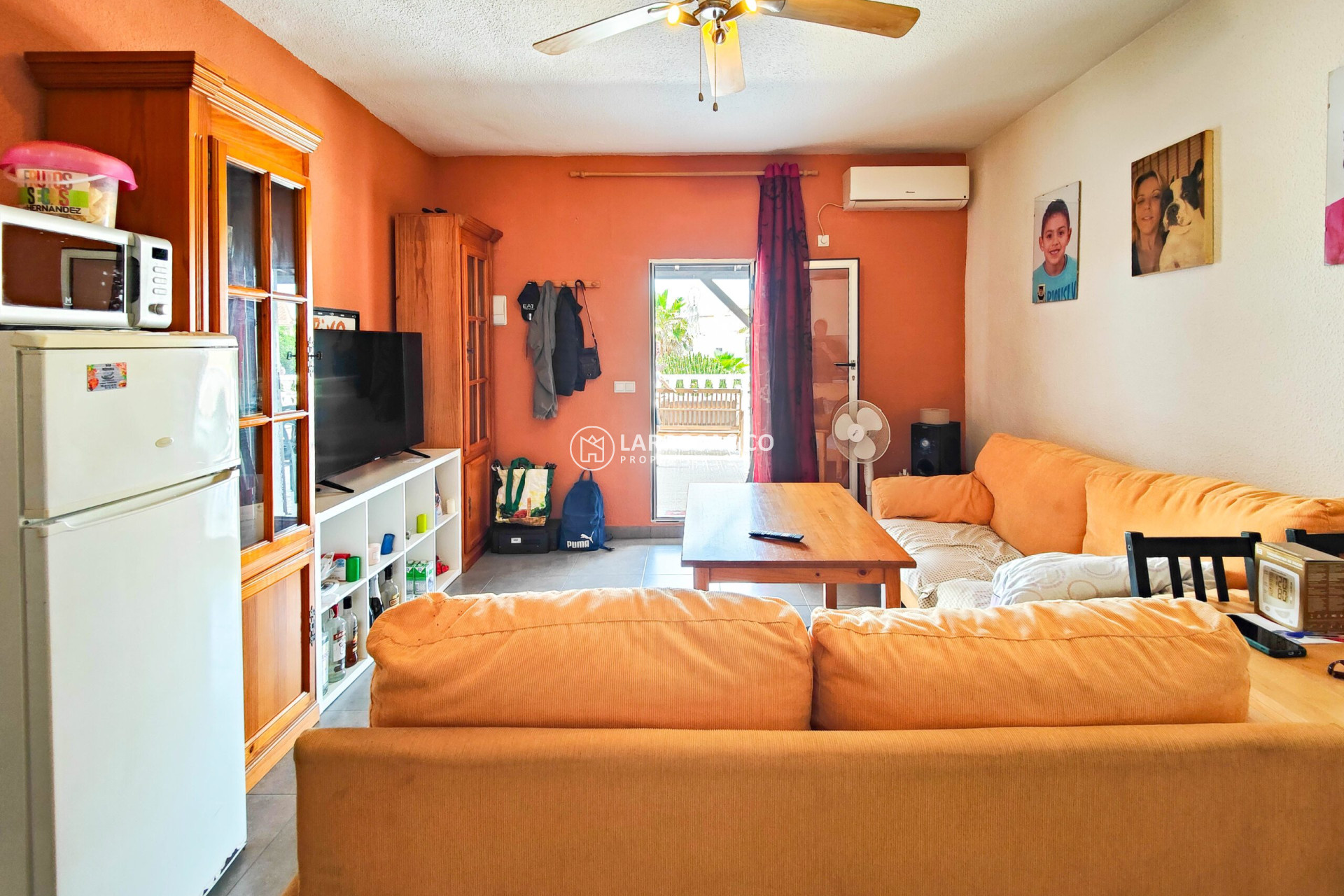 Resale - Commercial space - Torrevieja - Costa Blanca