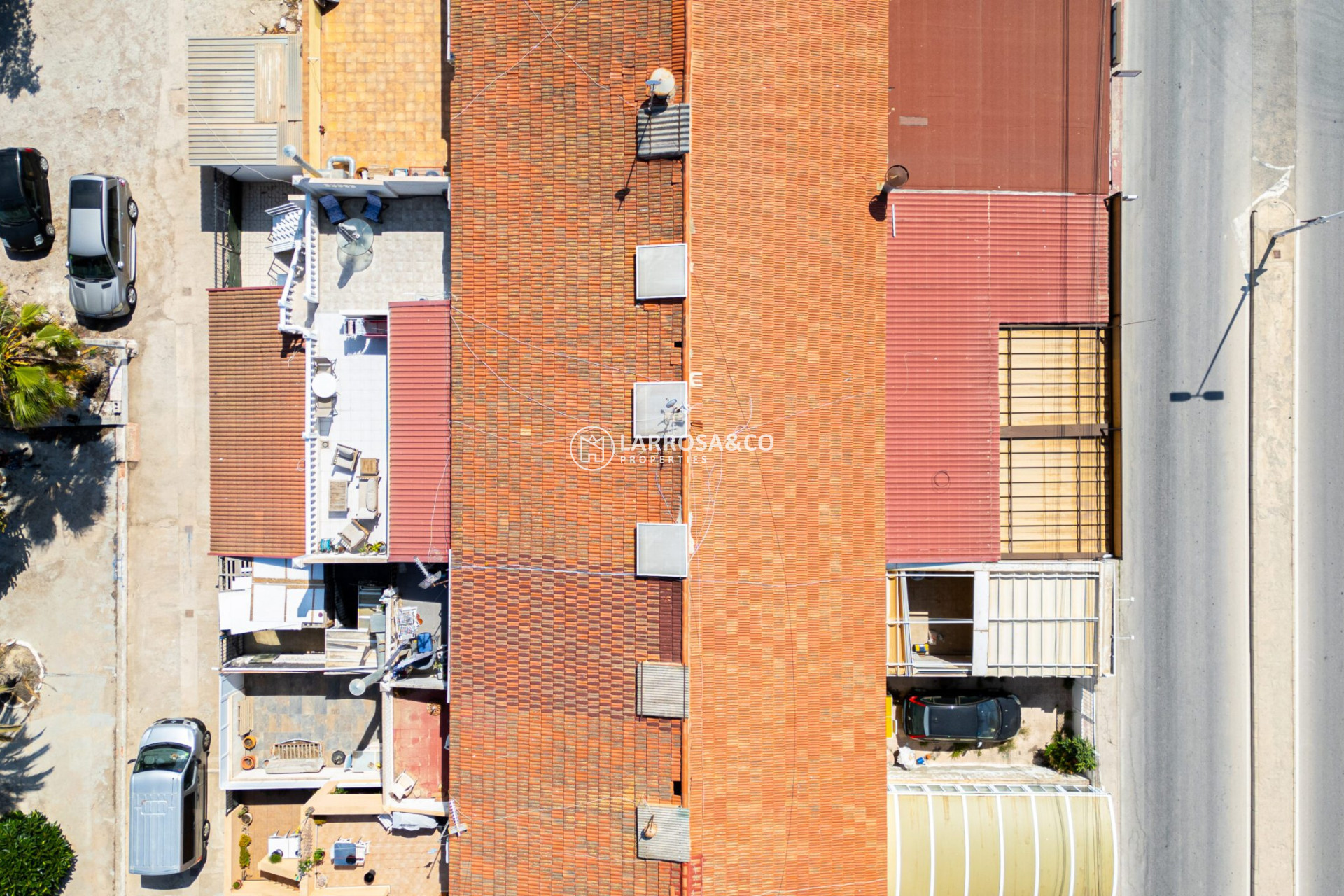 Resale - Commercial space - Torrevieja - Costa Blanca