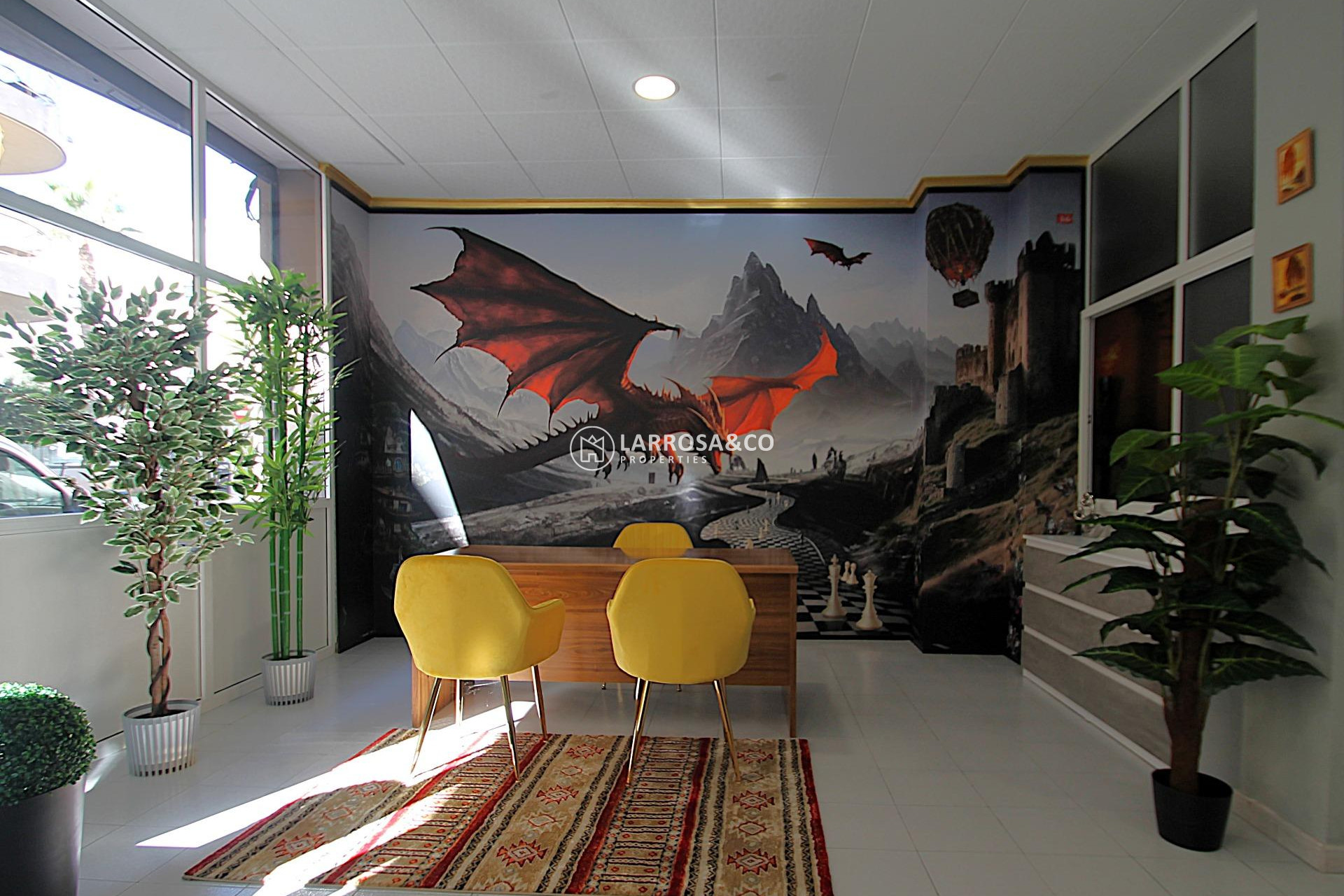 Resale - Commercial space - Torrevieja - Las Piscinas Naturales