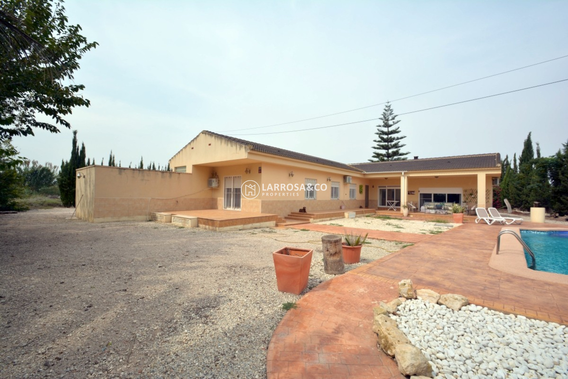 Resale - Country house - Almoradí