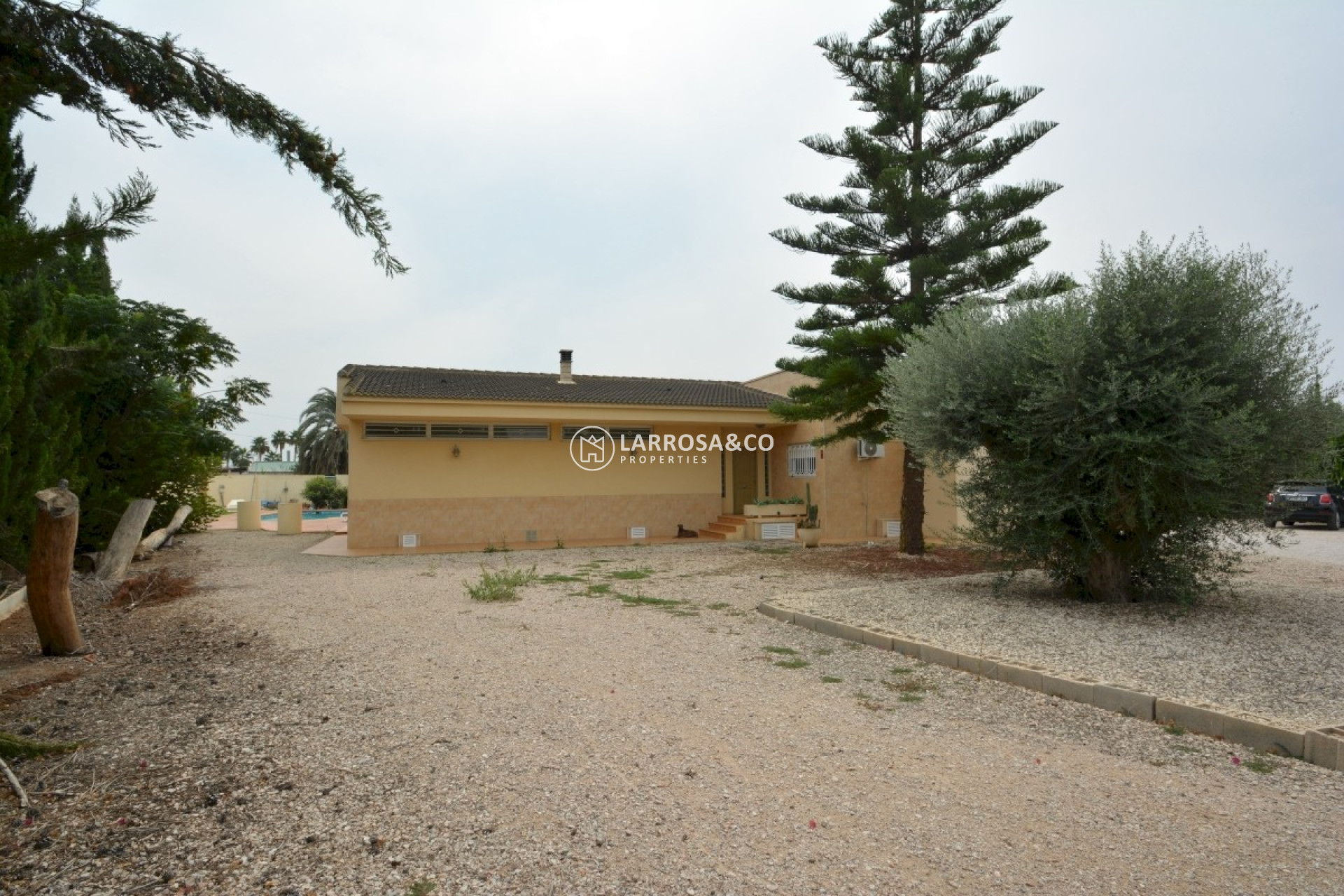 Resale - Country house - Almoradí