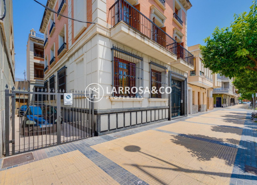 Resale - Country house - Callosa de Segura - Comunidad valenciana