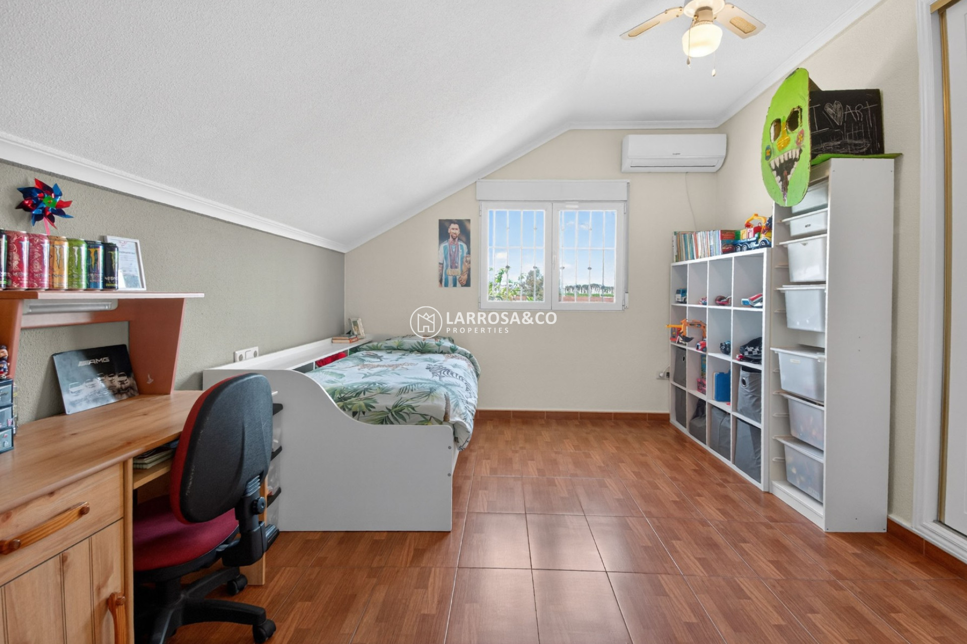 Resale - Country house - Crevillente