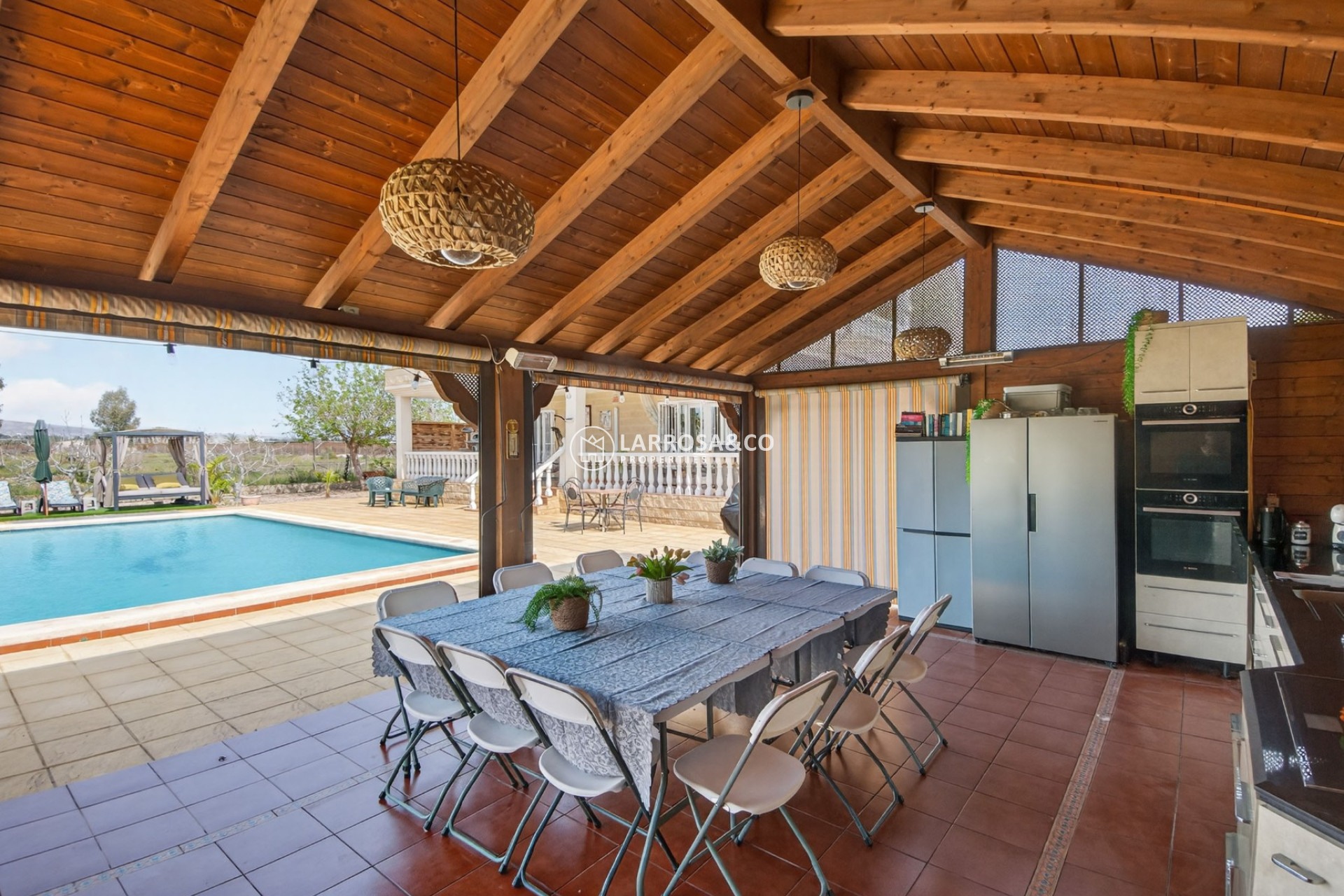 Resale - Country house - Crevillente