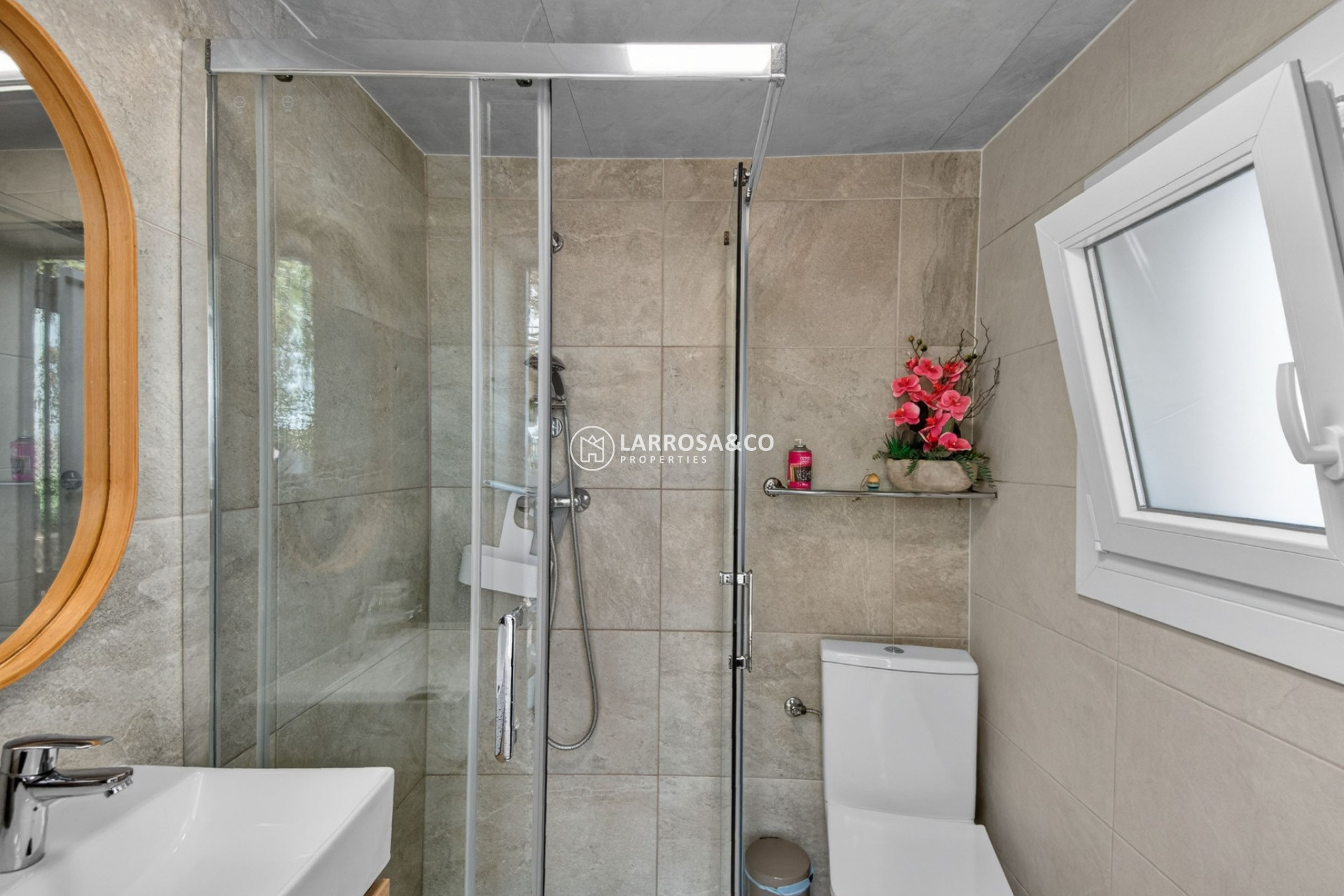 Resale - Country house - Crevillente