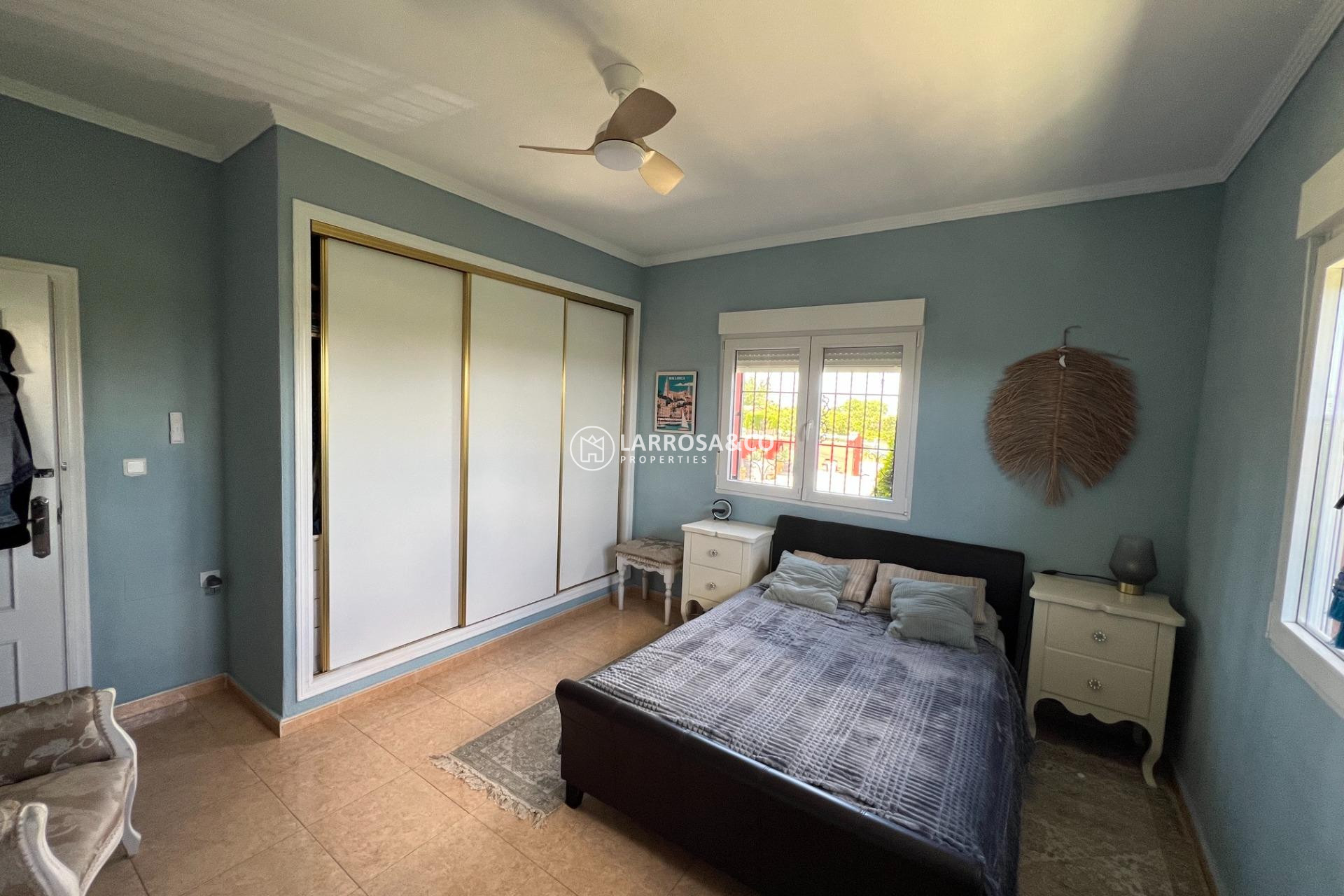 Resale - Country house - Dolores - Comunidad valenciana