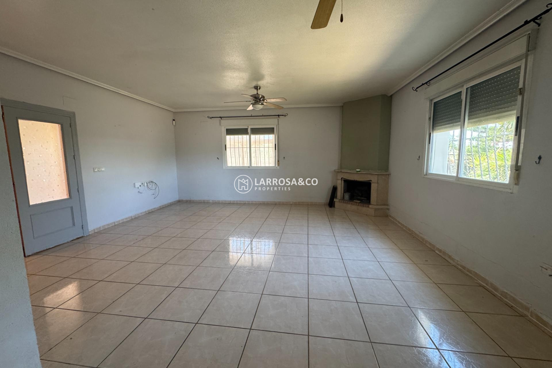 Resale - Country house - Dolores - Comunidad valenciana