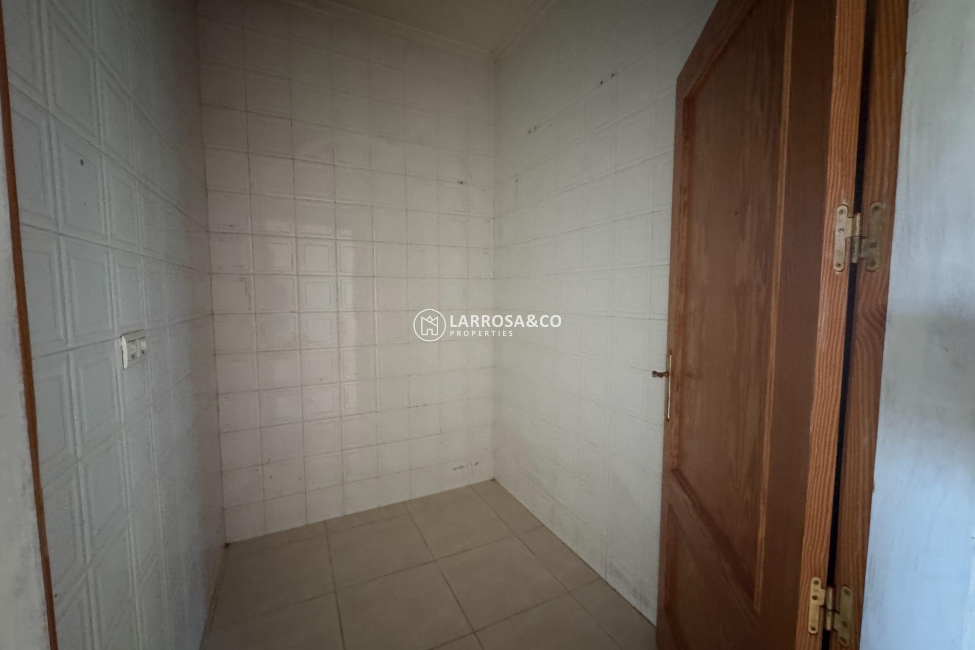 Resale - Country house - Dolores - Comunidad valenciana