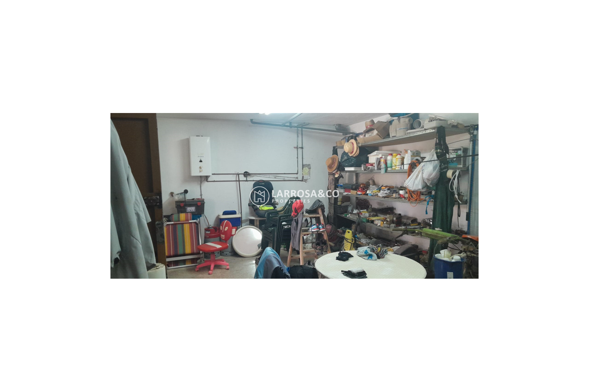 Resale - Country house - Dolores