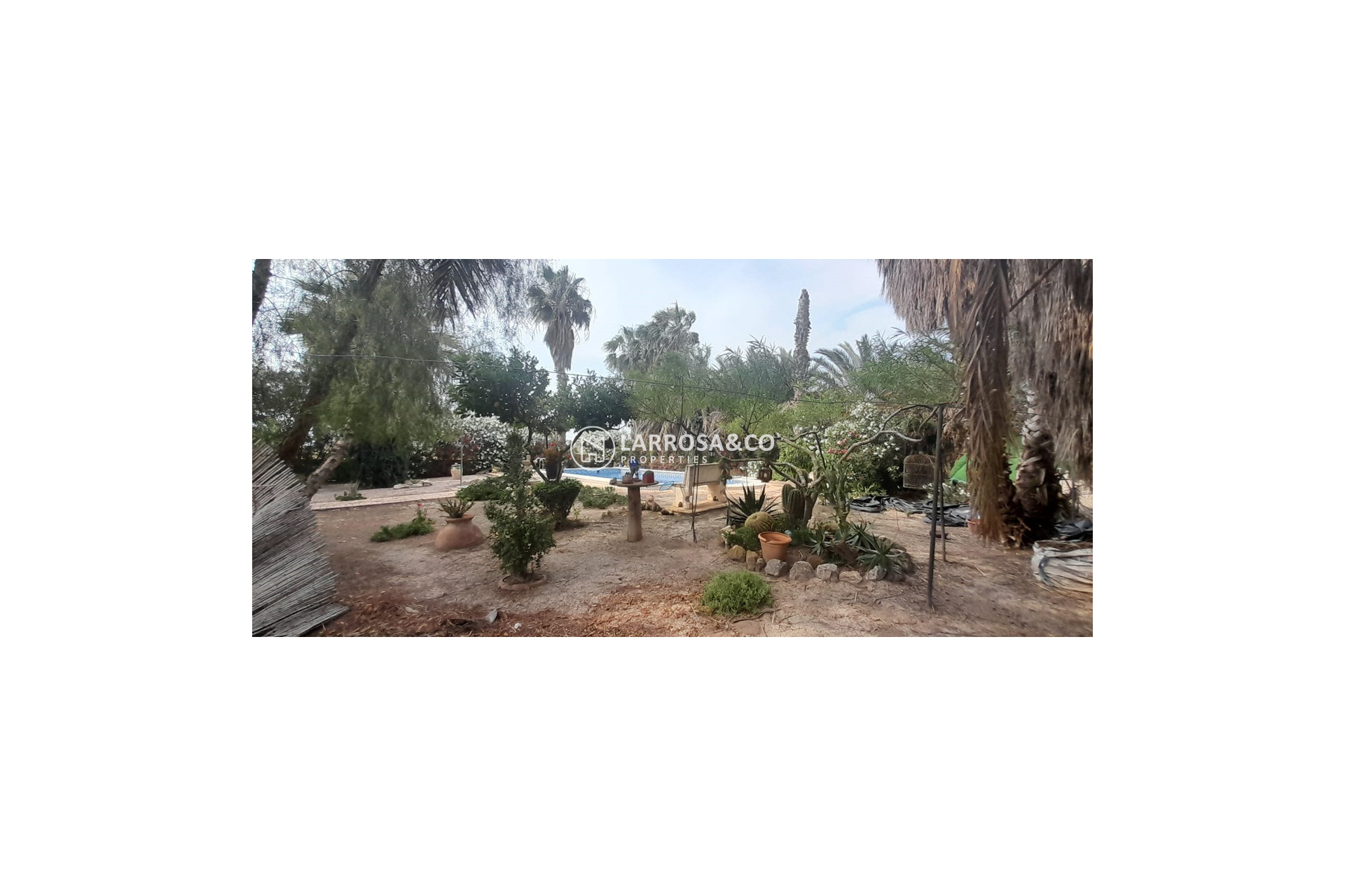 Resale - Country house - Dolores