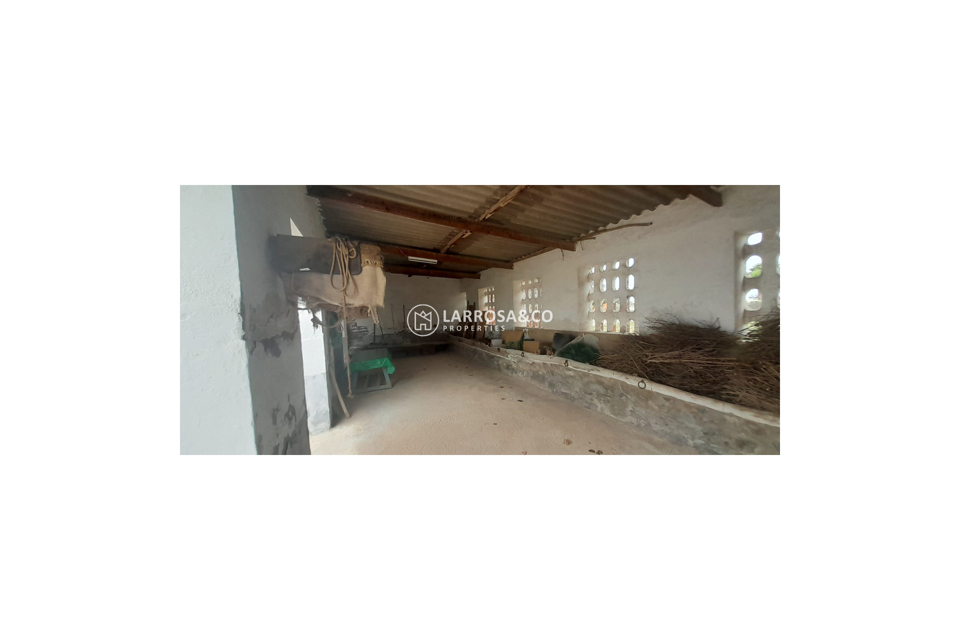 Resale - Country house - Dolores