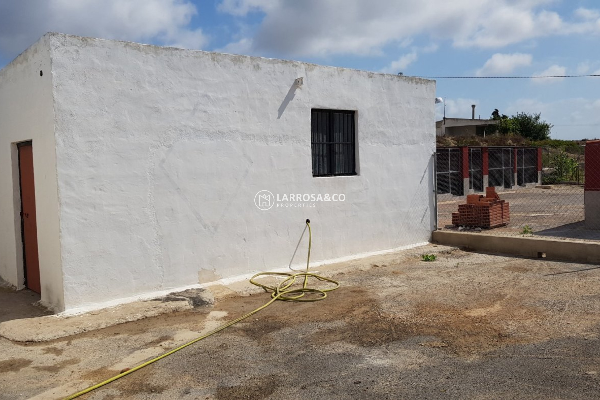 Resale - Country house - Los Montesinos - LOS MONTESINOS