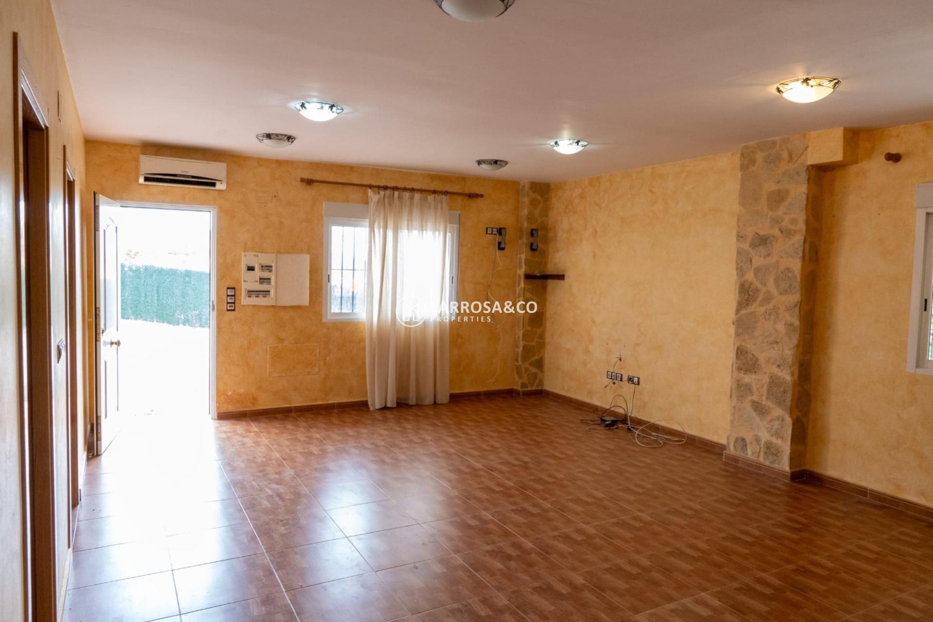 Resale - Country house - Orihuela - Arneva