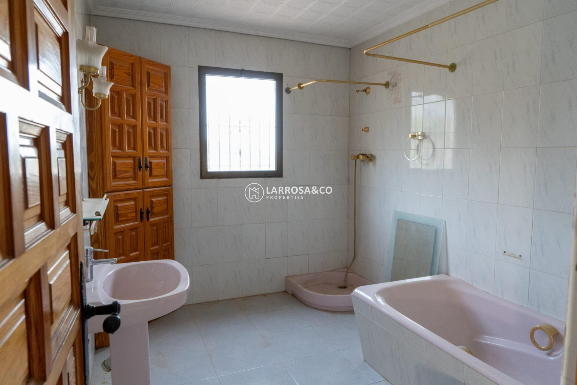 Resale - Country house - Orihuela - Arneva