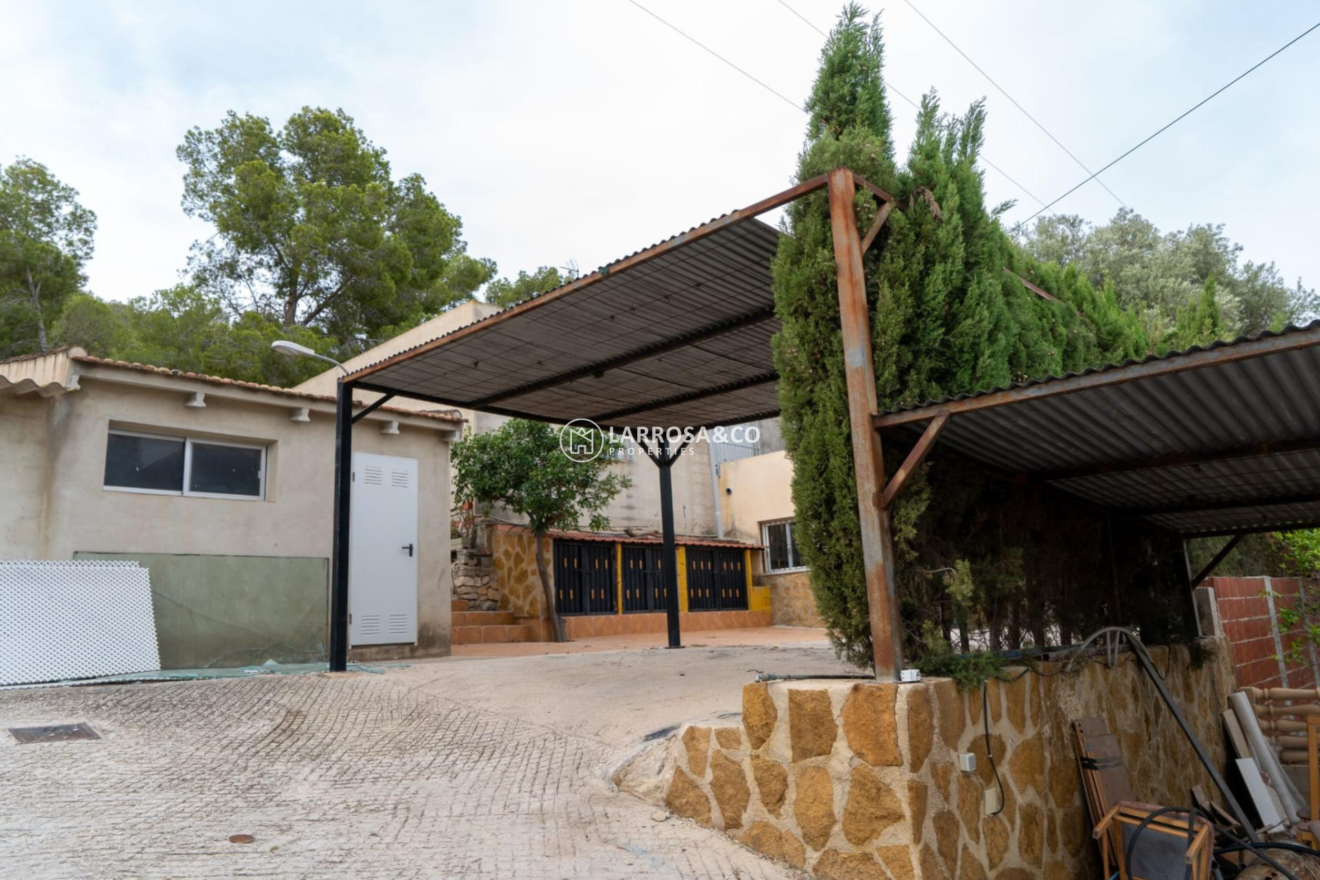 Resale - Country house - Orihuela - Arneva