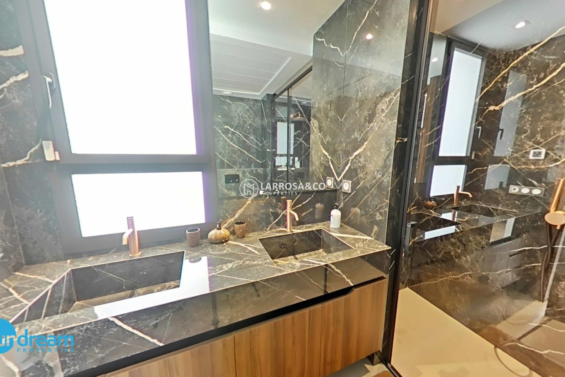 Resale - Detached House/Villa - Algorfa - Comunidad Valenciana