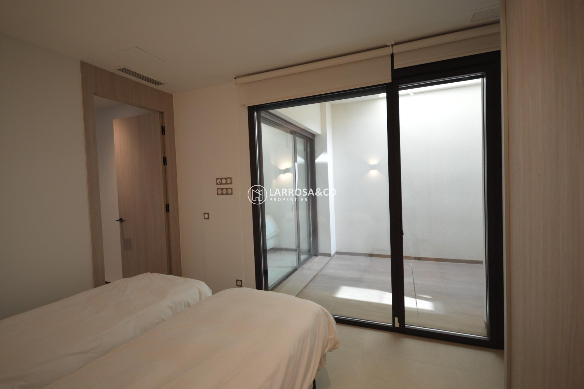 Resale - Detached House/Villa - Algorfa - Comunidad Valenciana