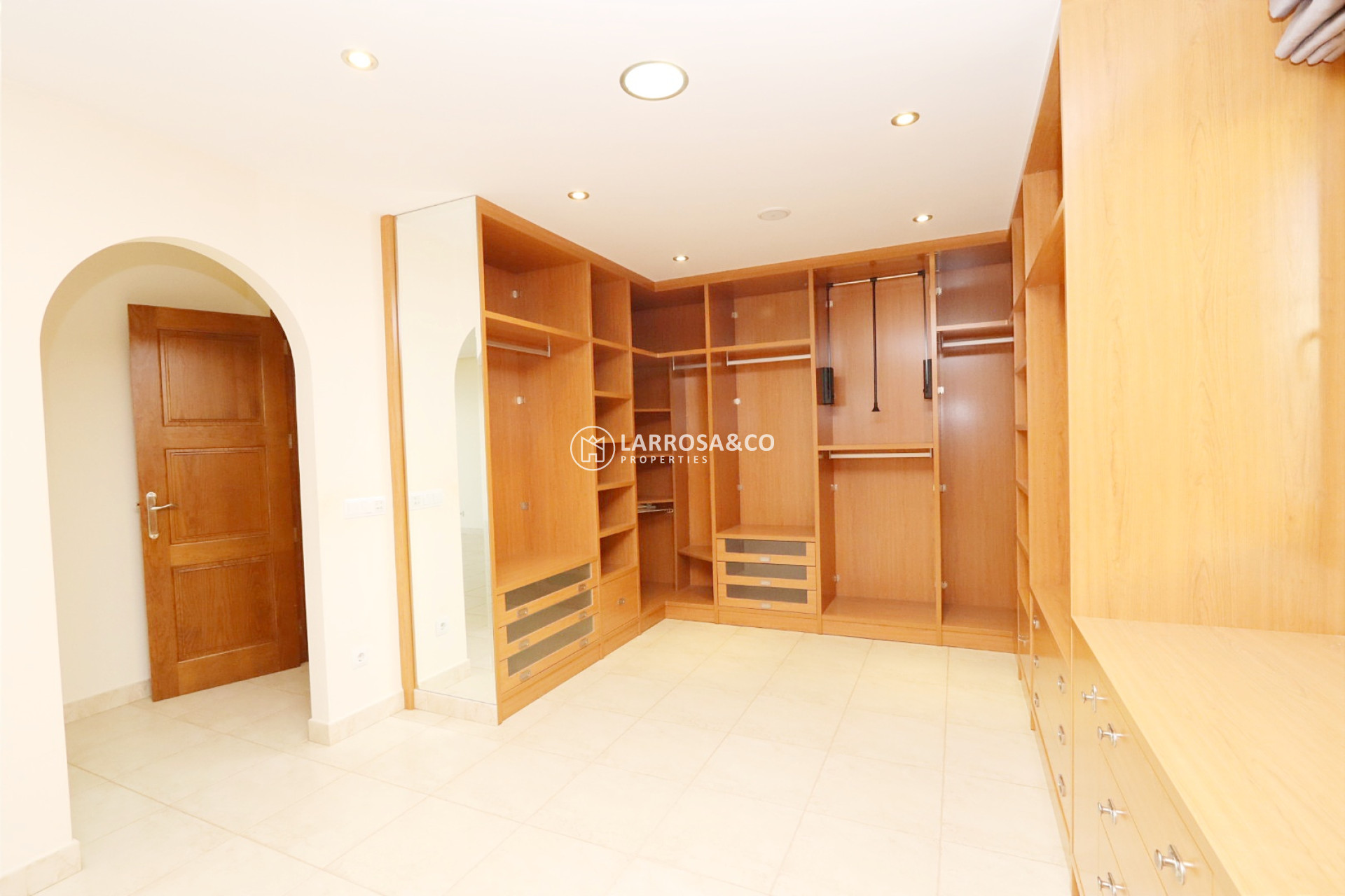 Resale - Detached House/Villa - Altea - Costa Blanca