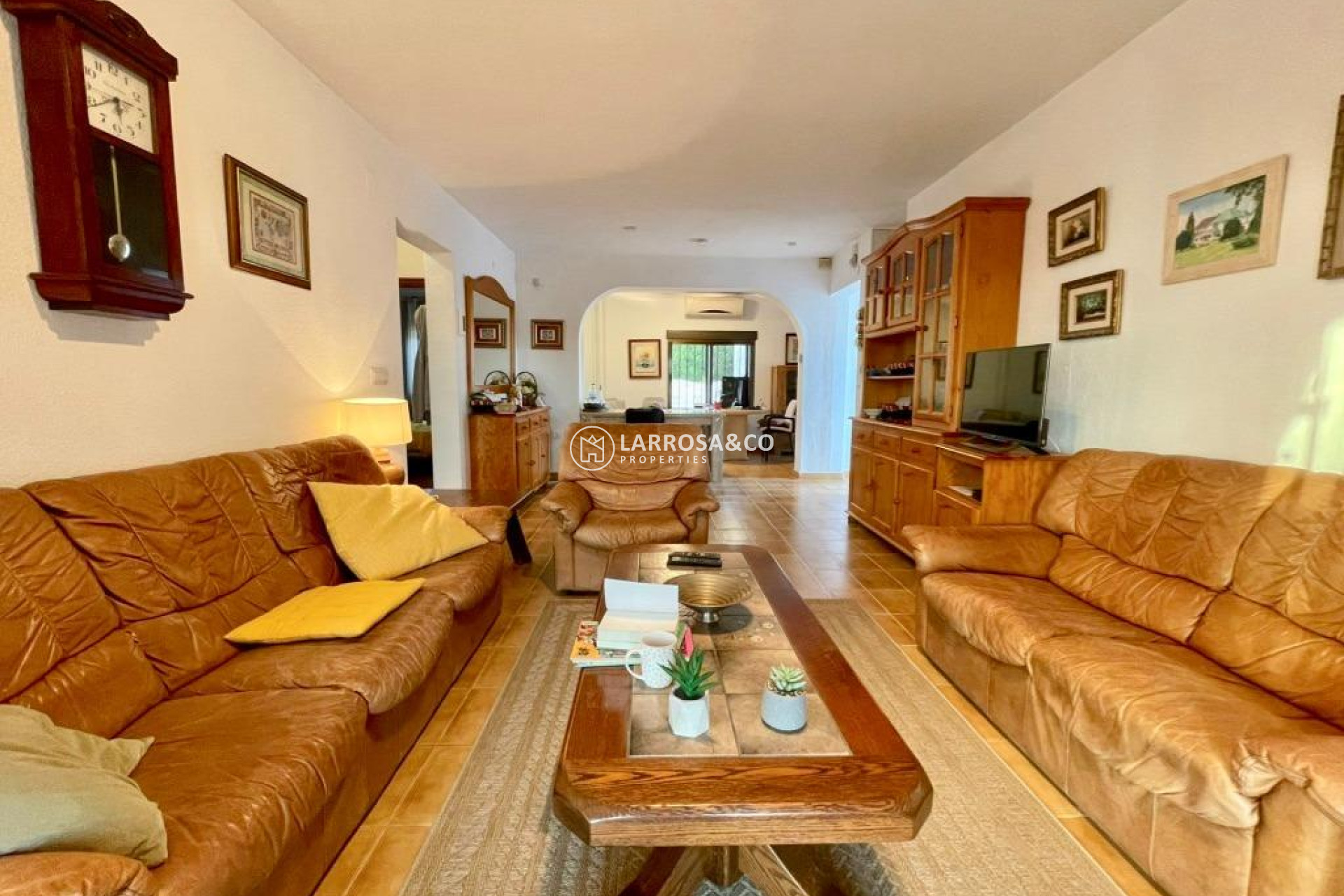 Resale - Detached House/Villa - Benidorm - Urbanizaciones