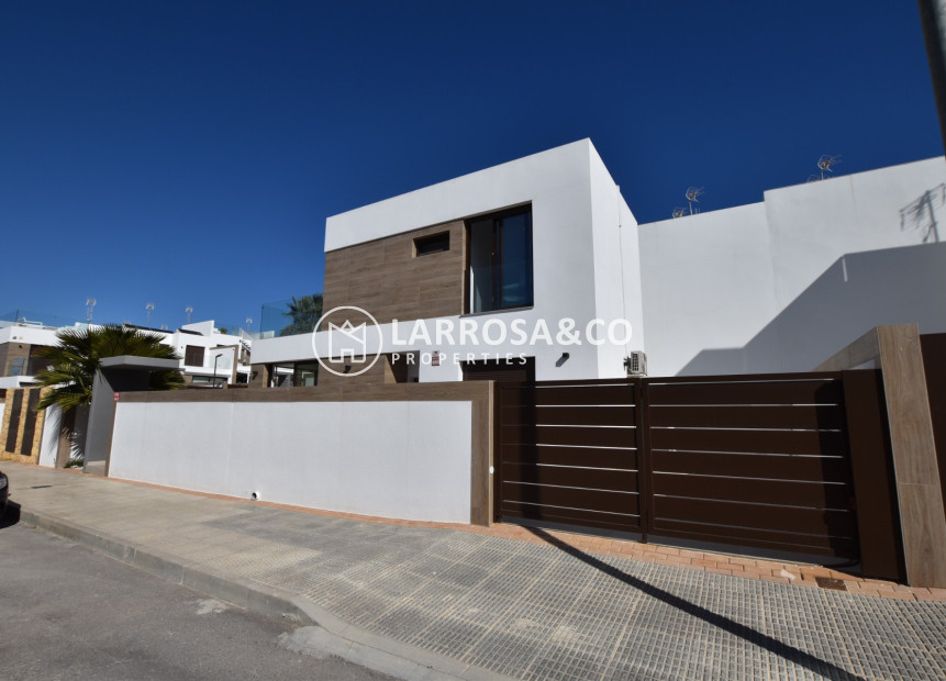 Resale - Detached House/Villa - Benijofar - Costa Blanca