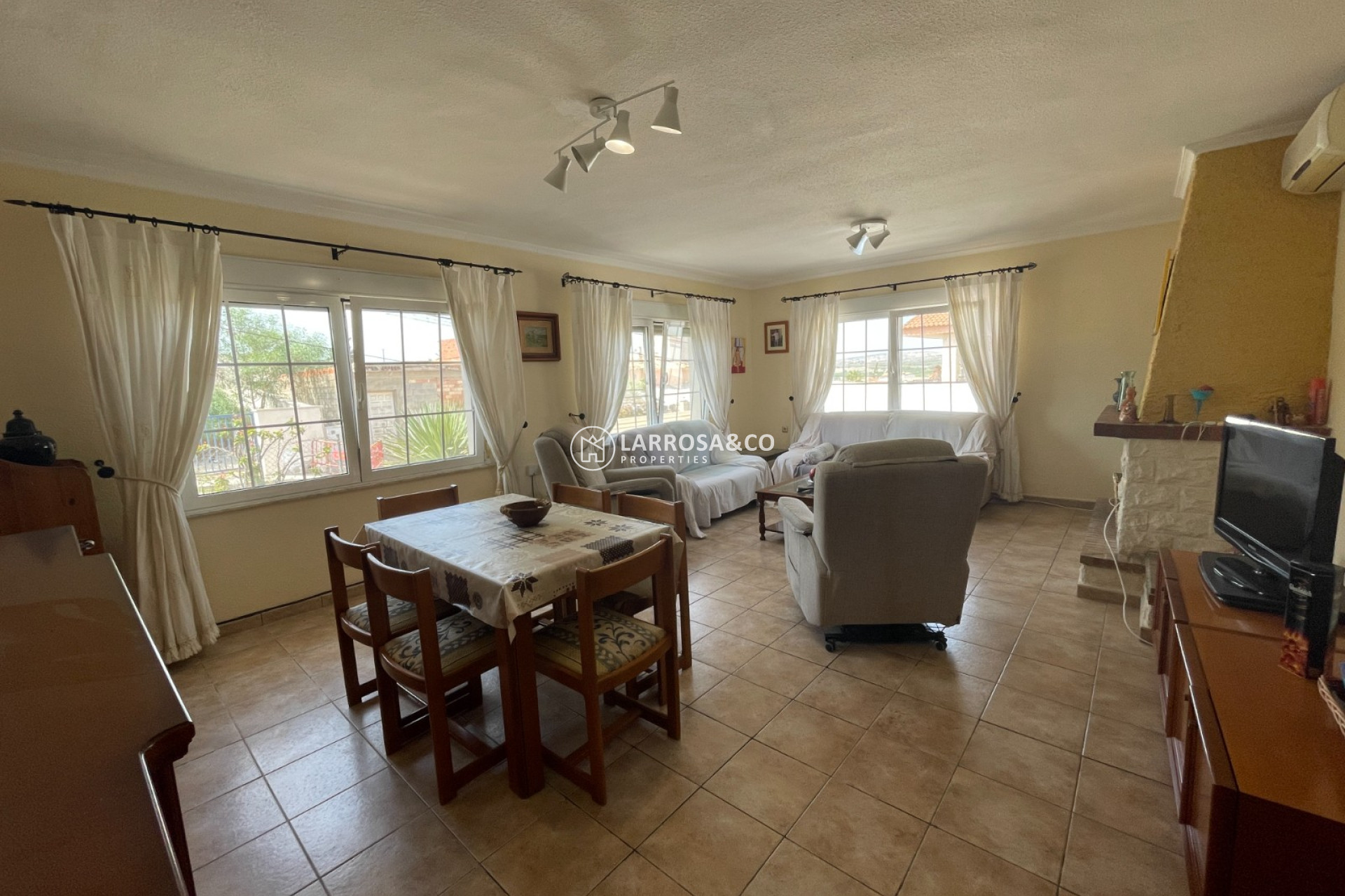 Resale - Detached House/Villa - Benijofar - Costa Blanca