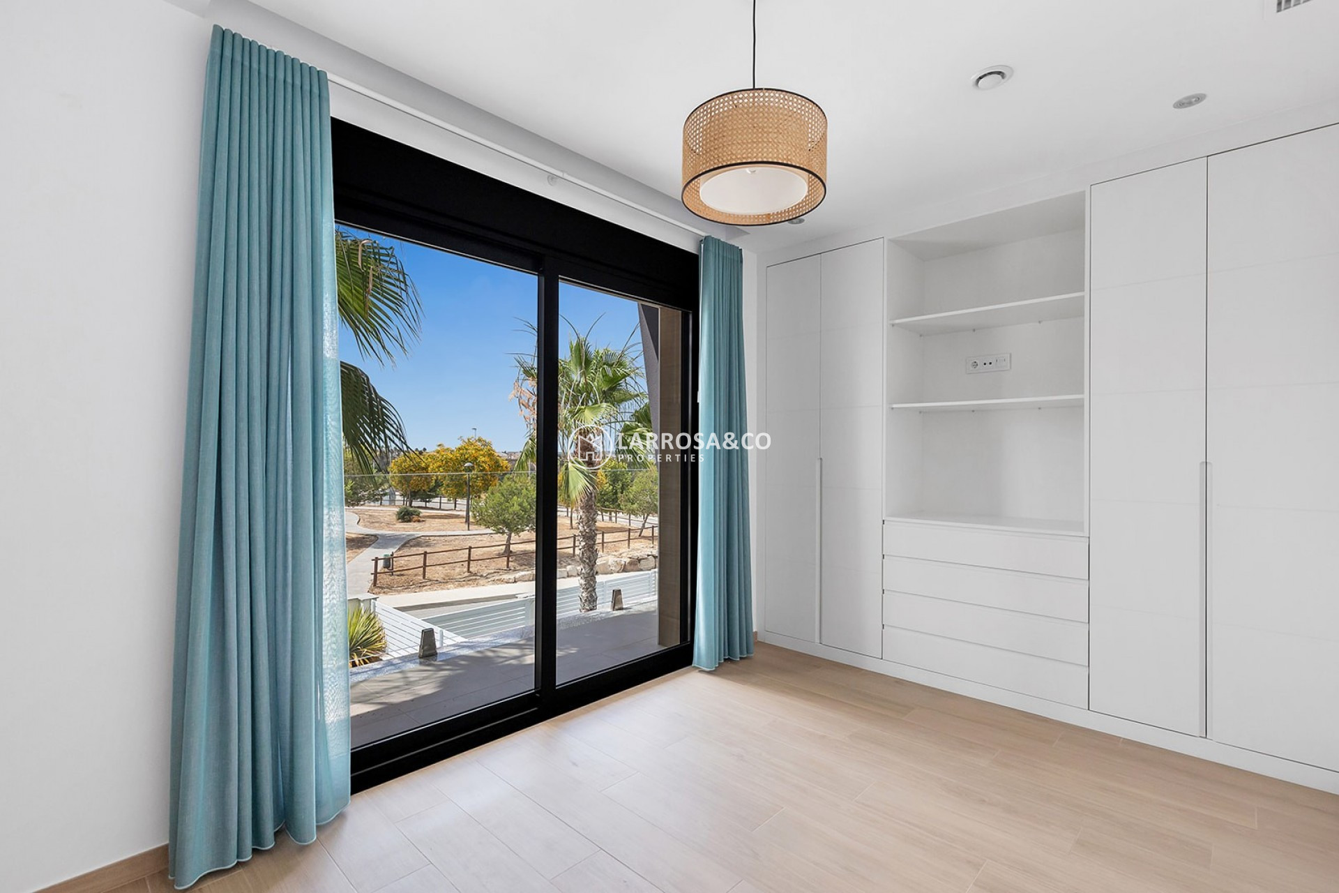 Resale - Detached House/Villa - Benijofar - Costa Blanca