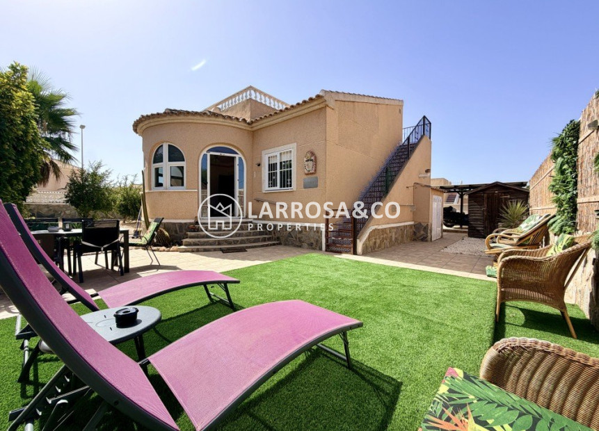 Resale - Detached House/Villa - Benijofar - Costa Blanca