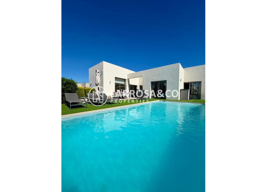 Resale - Detached House/Villa - Benijofar - Costa Blanca