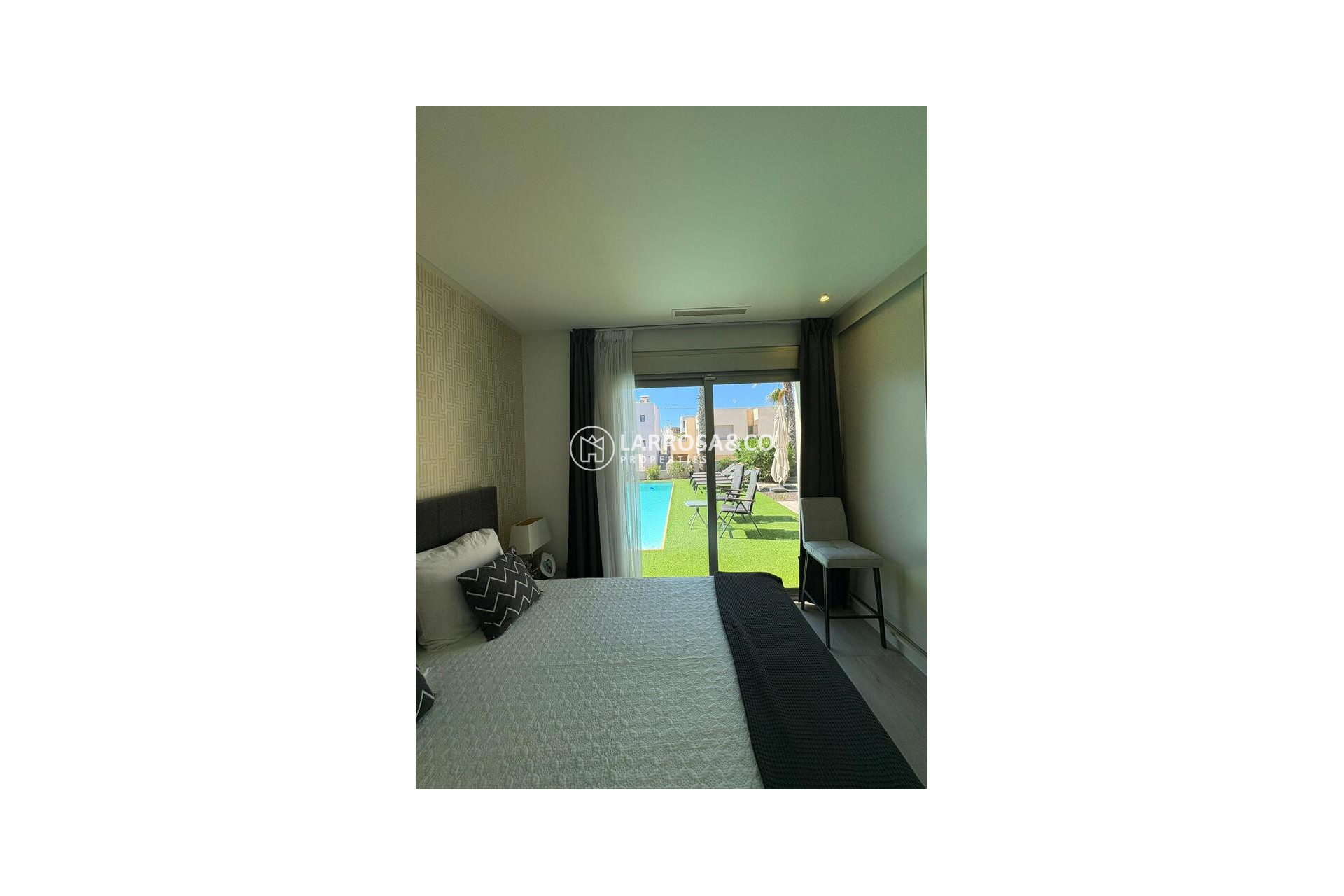 Resale - Detached House/Villa - Benijofar - Costa Blanca