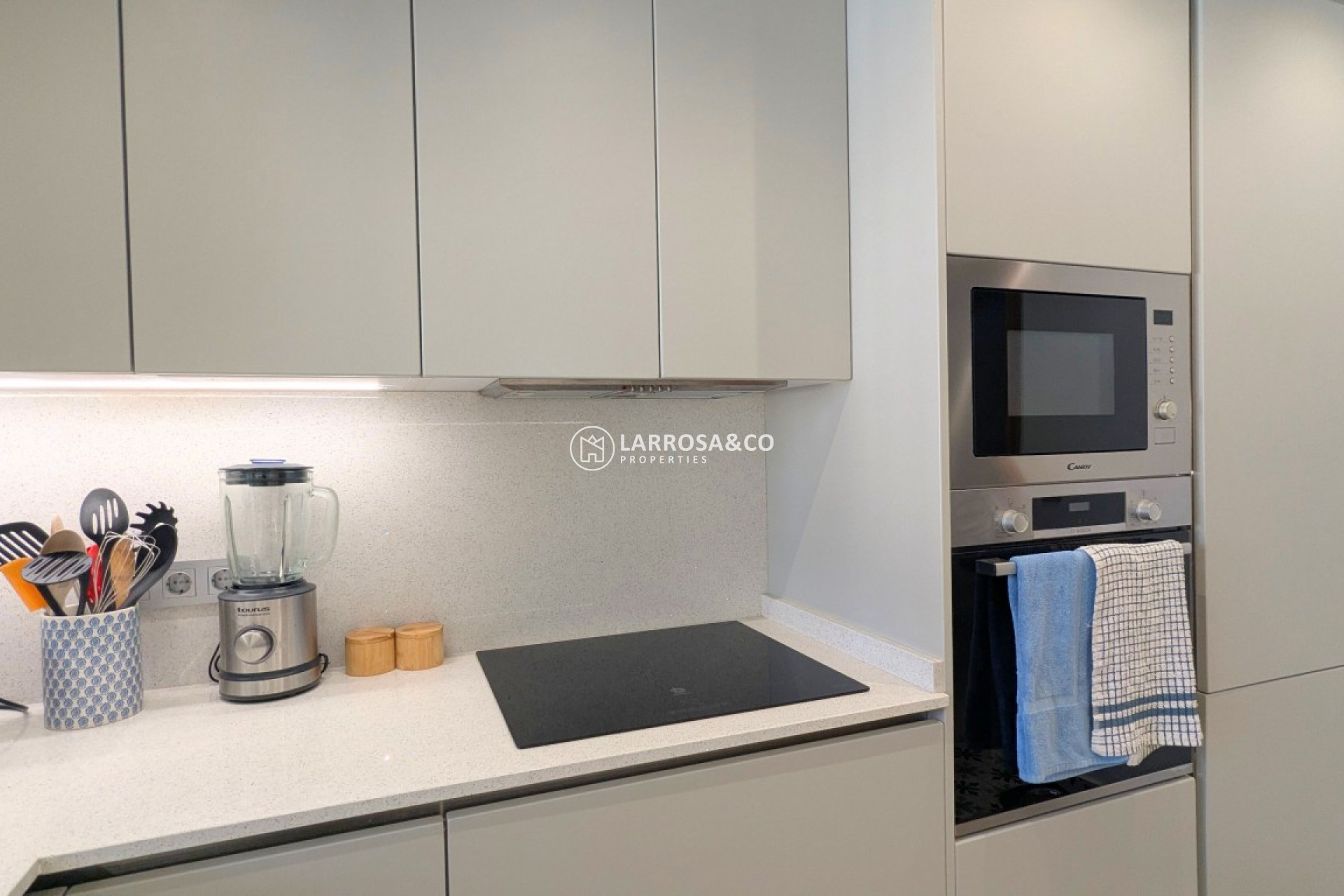 Resale - Detached House/Villa - Bigastro - Inland