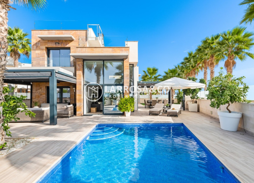 Resale - Detached House/Villa - Cabo Roig - Costa blanca