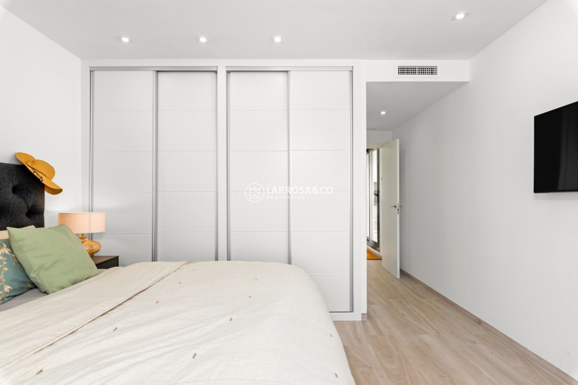 Resale - Detached House/Villa - Cabo Roig - Costa blanca