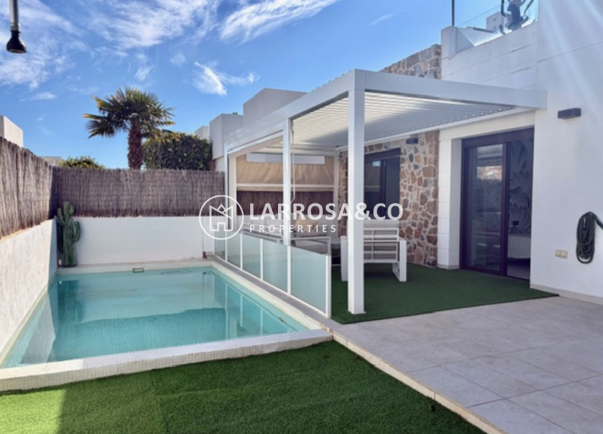 Resale - Detached House/Villa - Cabo Roig - Costa blanca