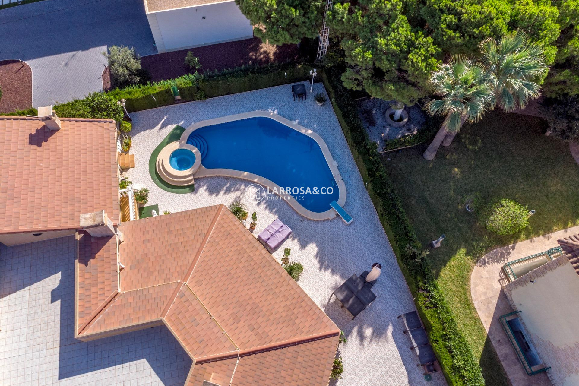 Resale - Detached House/Villa - Cabo Roig - MUY CERCA DE LA PLAYA
