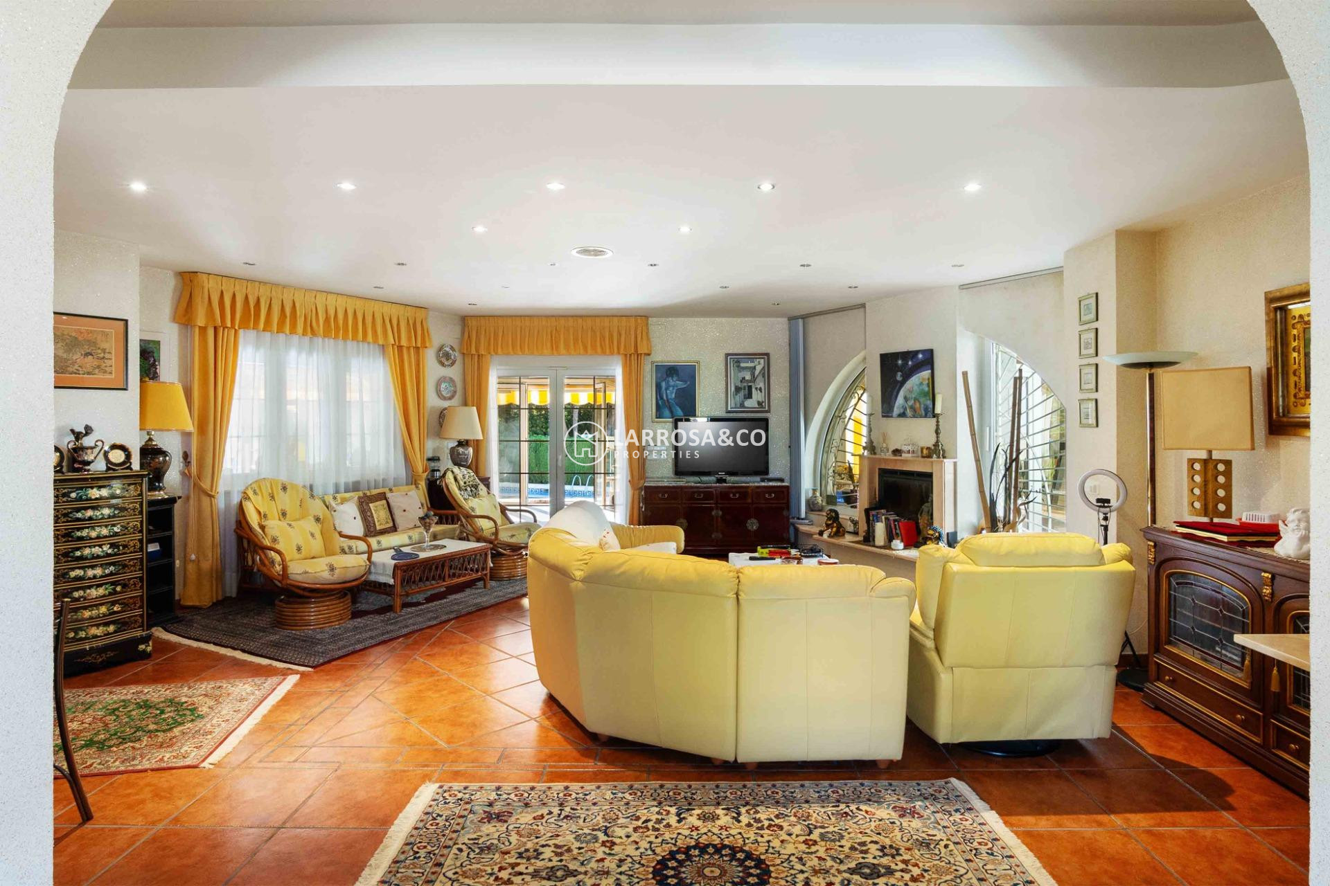 Resale - Detached House/Villa - Cabo Roig - MUY CERCA DE LA PLAYA