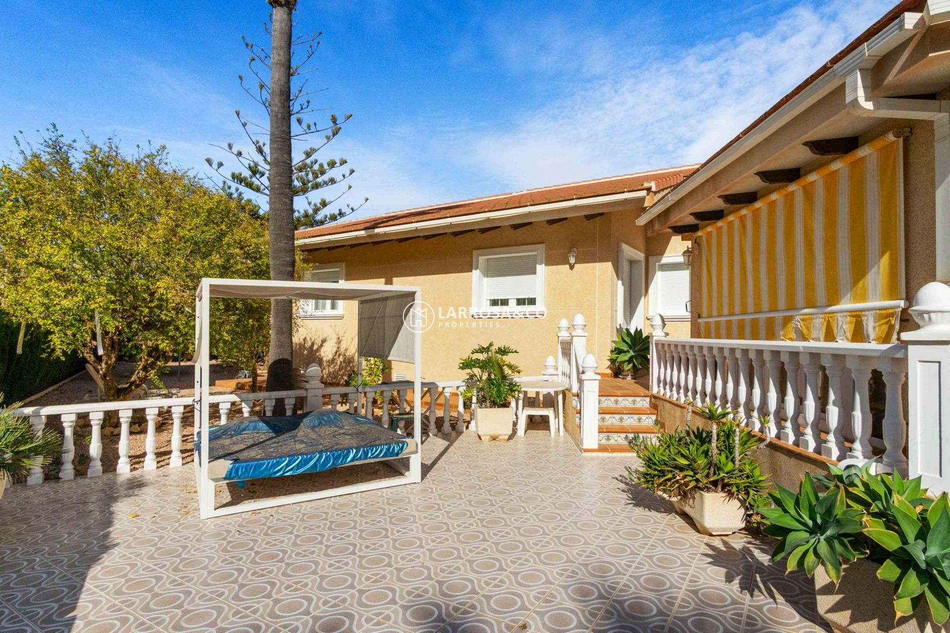 Resale - Detached House/Villa - Cabo Roig - MUY CERCA DE LA PLAYA