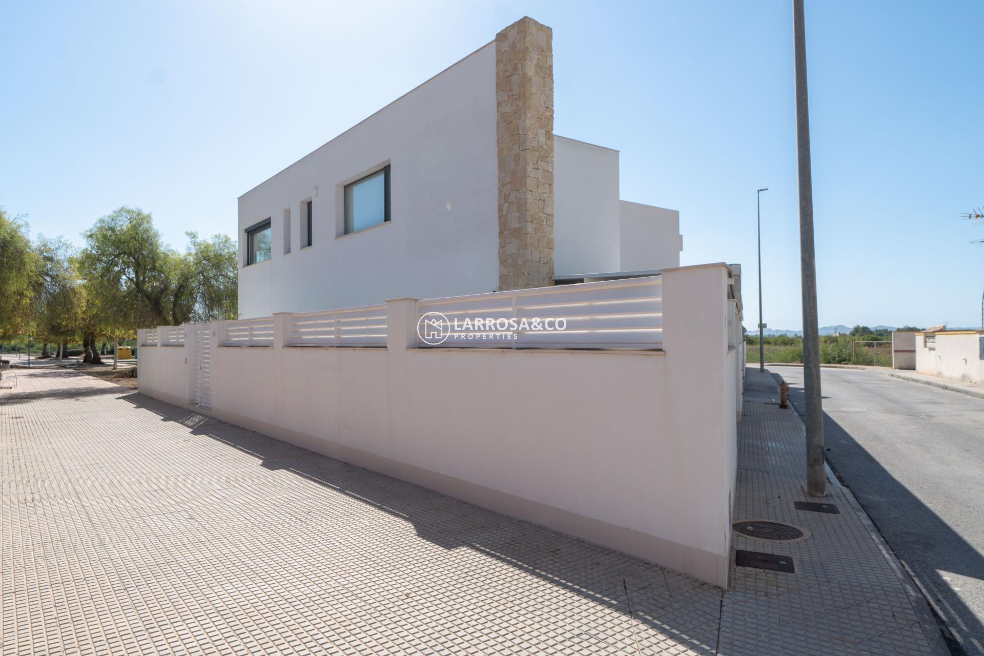 Resale - Detached House/Villa - Callosa de Segura - JUNTO CAMPO DE FUTBOL