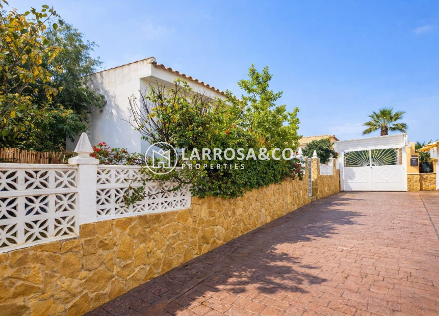 Resale - Detached House/Villa - Ciudad Quesada - Pueblo Lucero