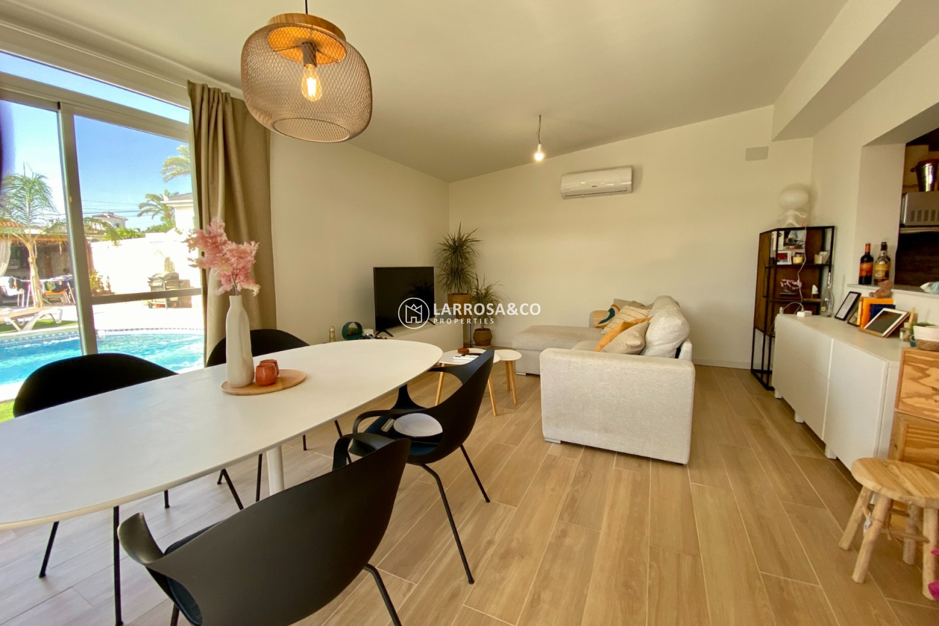 Resale - Detached House/Villa - Ciudad Quesada