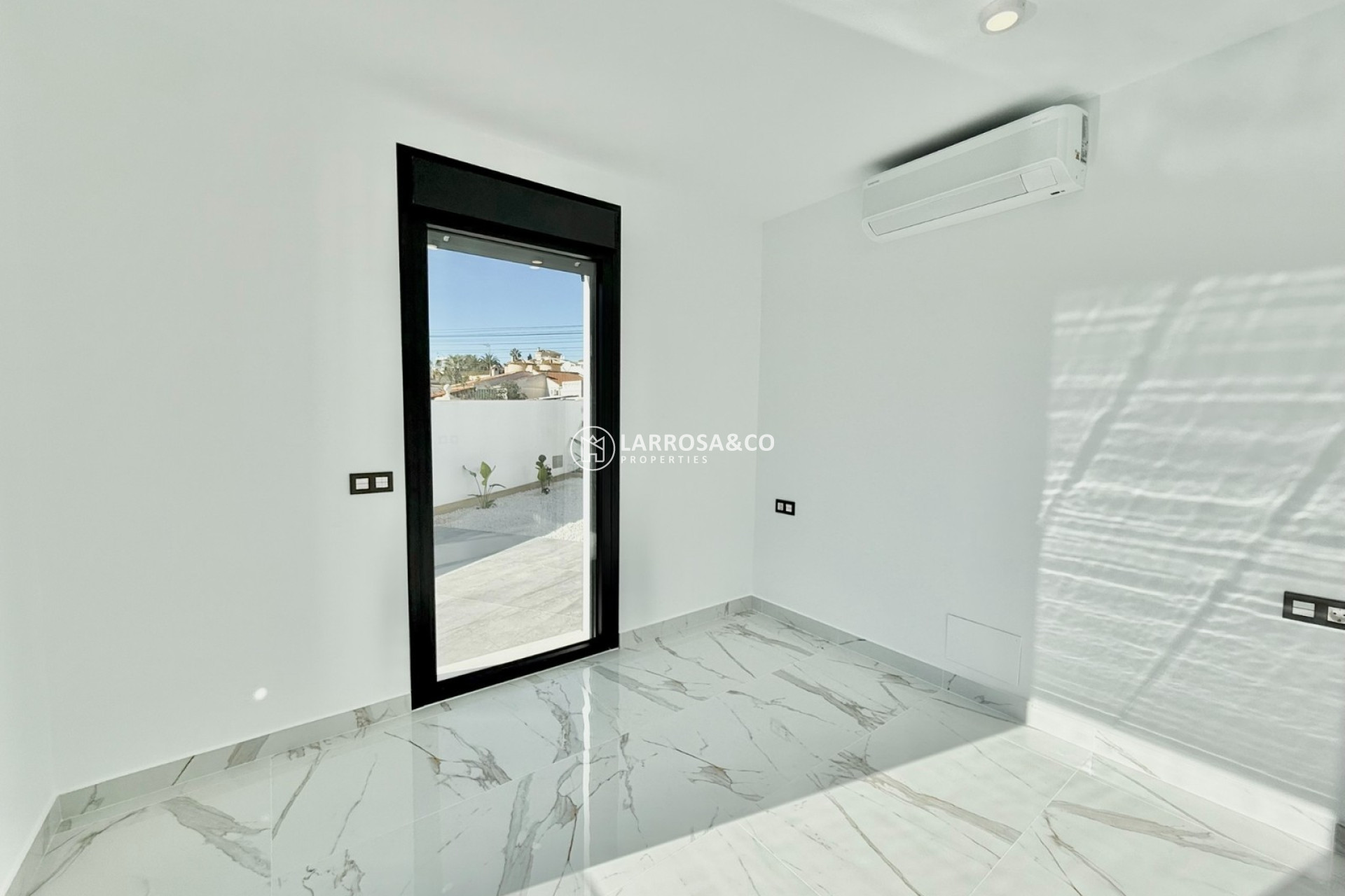 Resale - Detached House/Villa - Ciudad Quesada