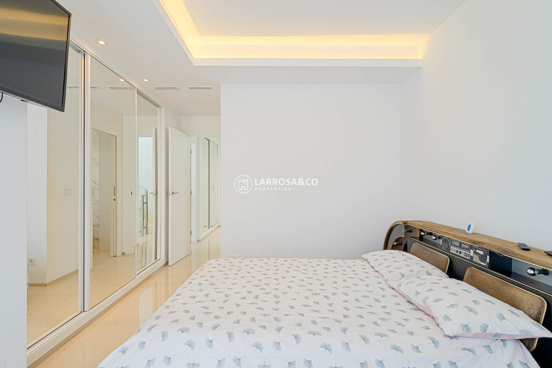 Resale - Detached House/Villa - Ciudad Quesada