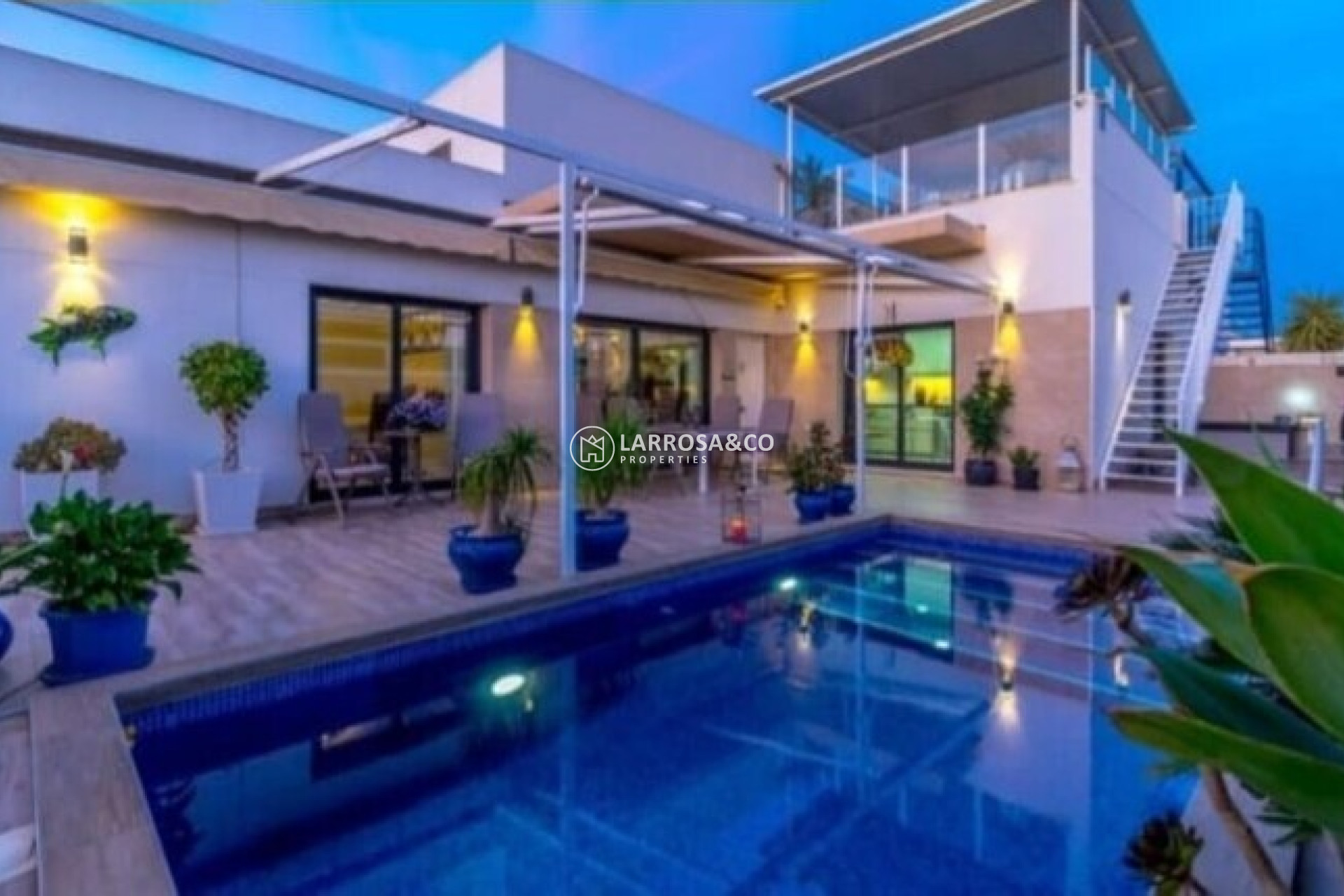 Resale - Detached House/Villa - Daya Nueva - Costa Blanca