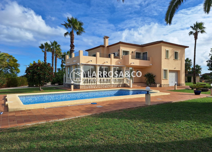 Resale - Detached House/Villa - Denia - Las marinas