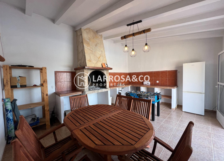 Resale - Detached House/Villa - Dolores - CMNO. ESCORREDOR