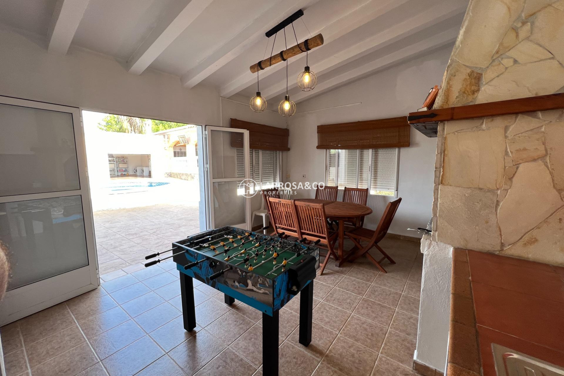 Resale - Detached House/Villa - Dolores - CMNO. ESCORREDOR