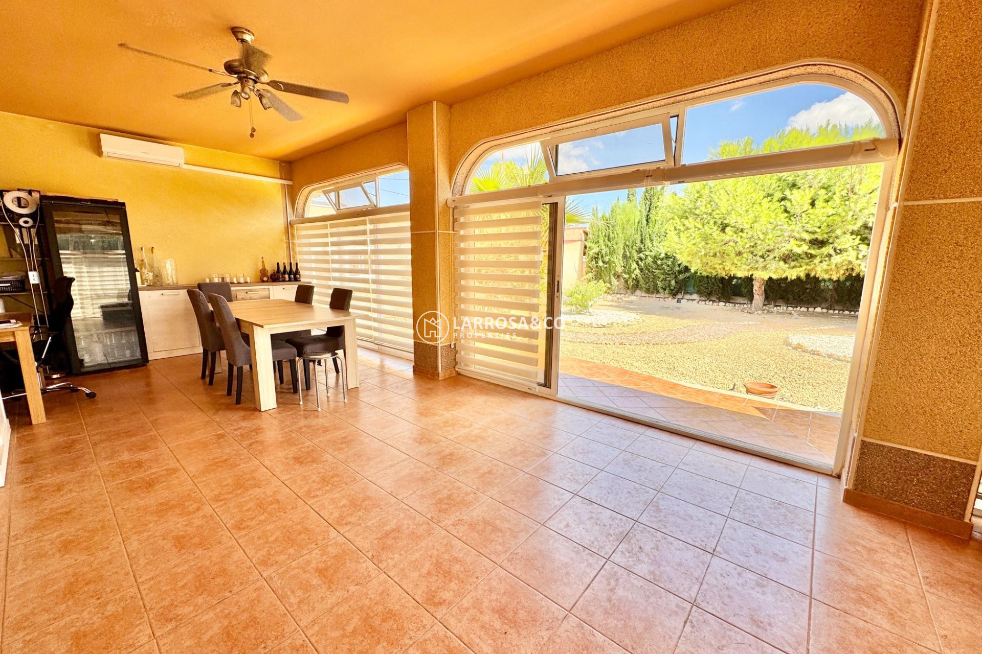 Resale - Detached House/Villa - Dolores - CMNO. ESCORREDOR