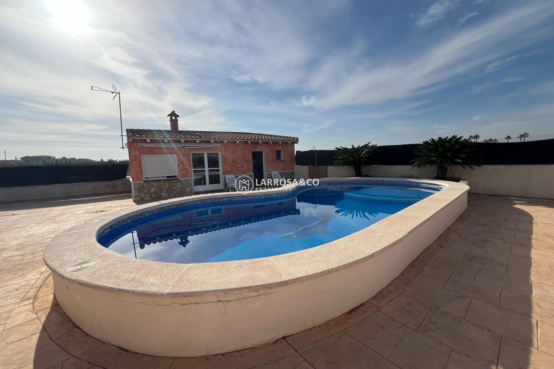 Resale - Detached House/Villa - Dolores - CMNO. ESCORREDOR