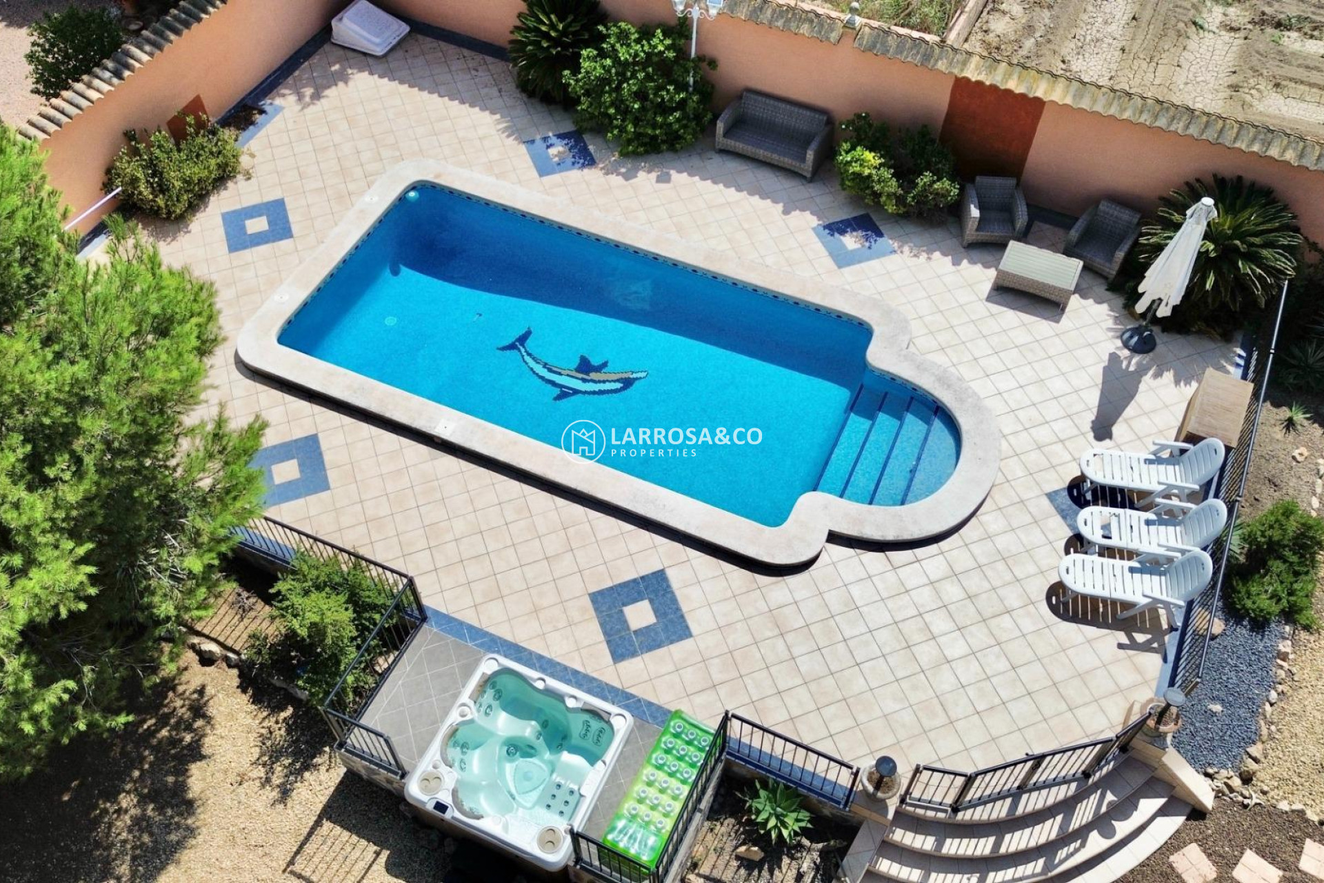 Resale - Detached House/Villa - Dolores - CMNO. ESCORREDOR