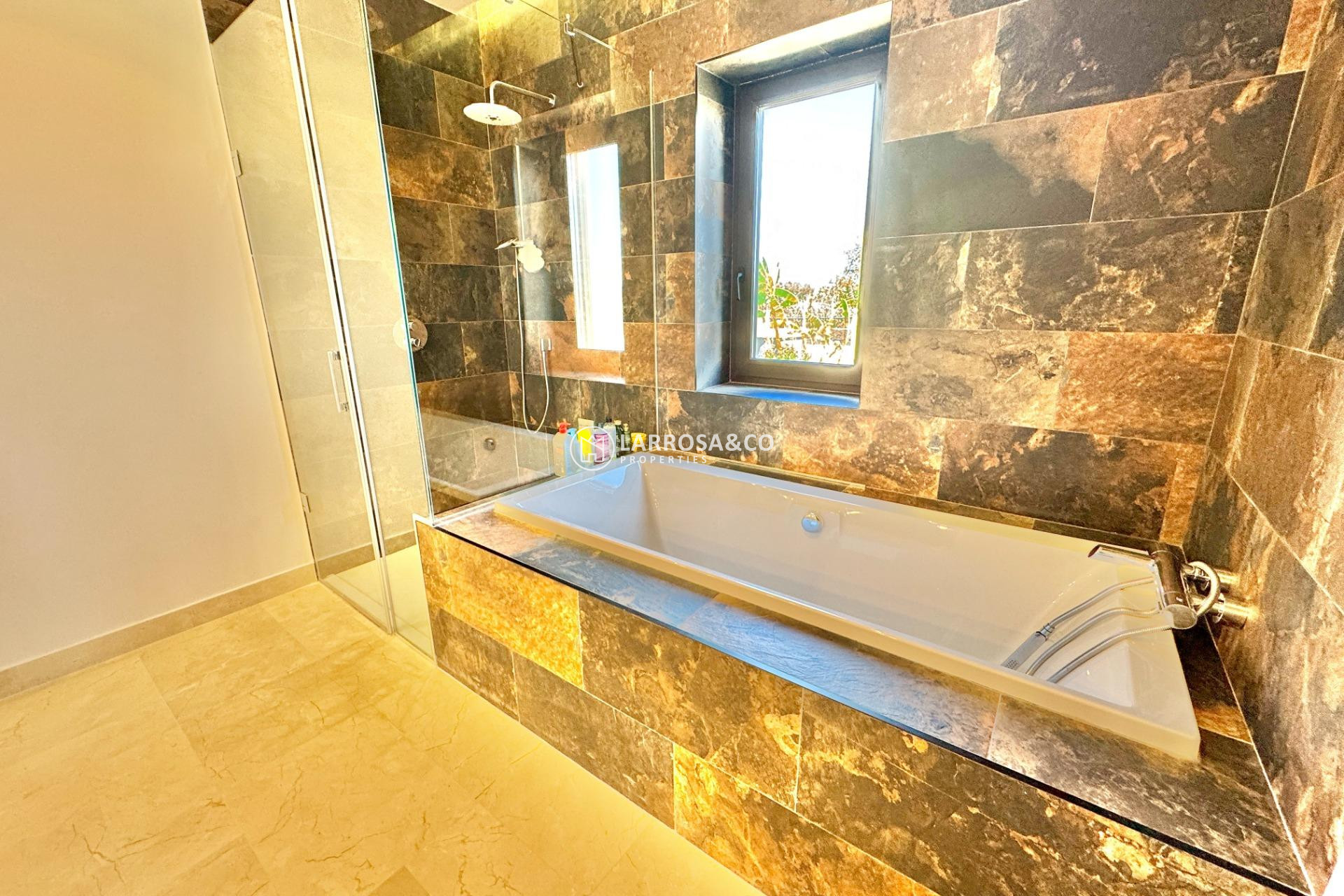 Resale - Detached House/Villa - Dolores - Comunidad valenciana